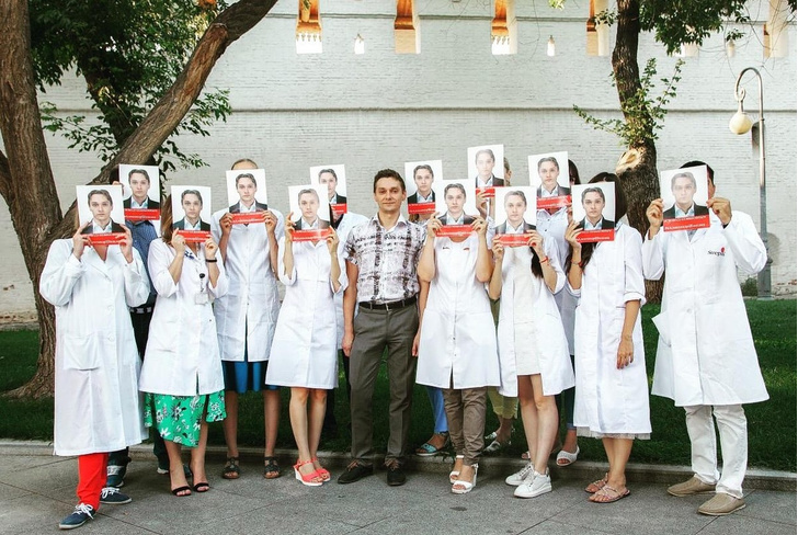 На митинг в поддержку Александра Шишлова только за сутки собралось 200 врачей