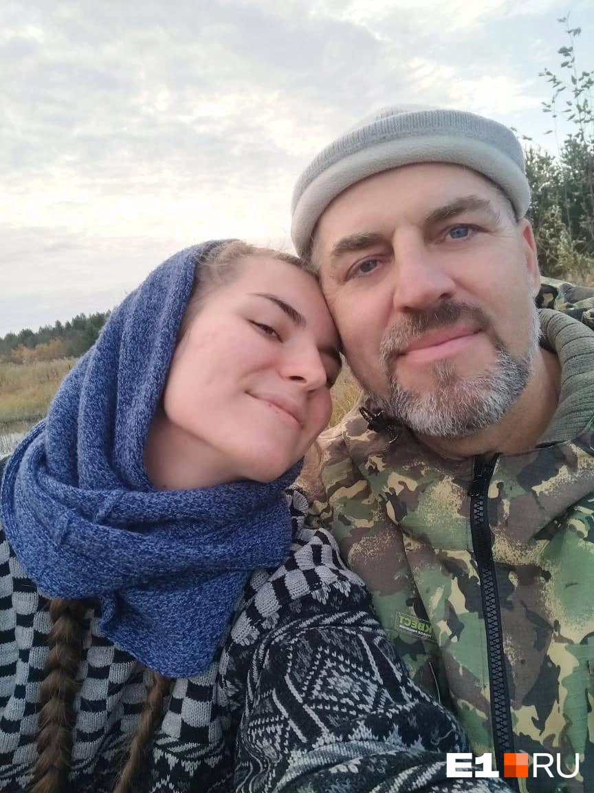 Регина верит в то, что отца осудили по детскому оговору | Источник: Регина Легостаева