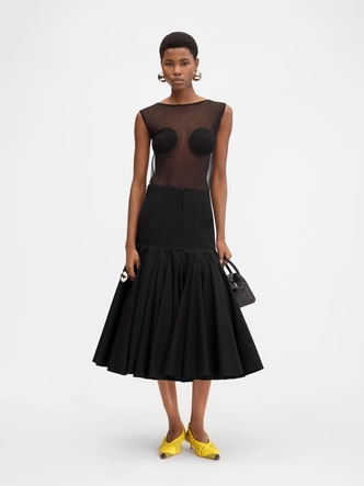 Источник: JACQUEMUS 