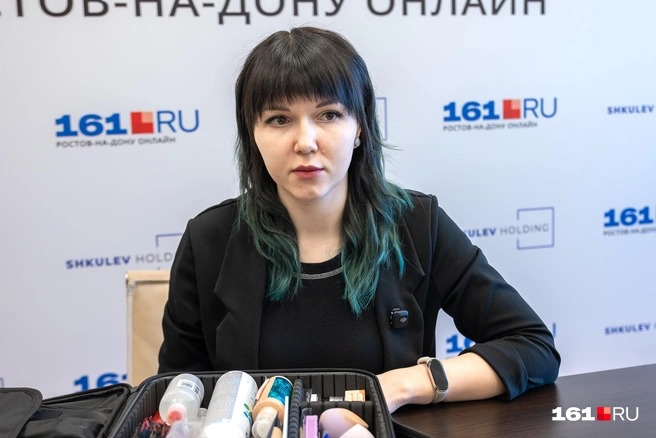 Танатопрактик говорит, что услуга посмертного макияжа стоит в пределах 2,5–3 тысяч рублей | Источник: Евгений Вдовин / 161.RU
