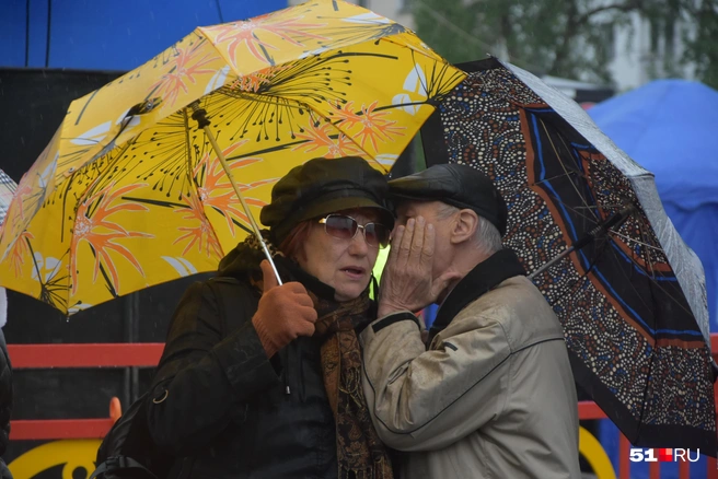 Если пенсионер переедет в другой регион, то его выплаты увеличатся за счет районного коэффициента | Источник: Александра Балаба / 51.RU