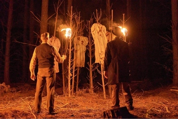 Фанатизм, подавление и саморазрушение: как темная сторона психики раскрывается в фильме «Оно. Первое пришествие»