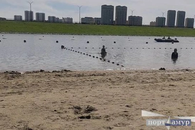 Сотрудницы пляжа спасли ребенка на Серебряной миле