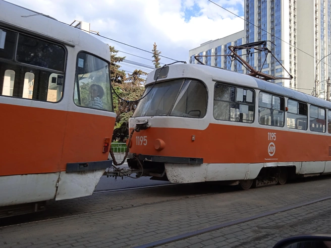 В Ульяновске изменилась схема движения трамвая из-за ремонта путей | Источник: Дмитрий Сильнов / 173. RU