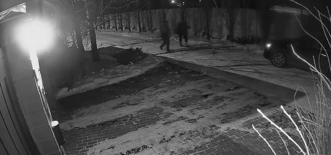 Мужчины проникли в чужой коттедж | Источник: «Прокуратура Омской области» / T.me
