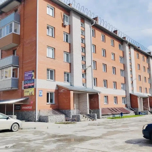 В доме на улице Южный микрорайон, 28в, построенном в 2015 году, продают трехкомнатную квартиру | Источник: Елена / «Домклик»