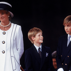 Почему принц Уильям отказывался разговаривать с Дианой после ее развода