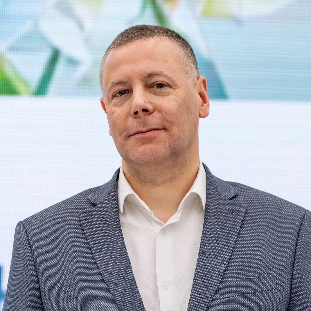 <p>Михаил Евраев</p>