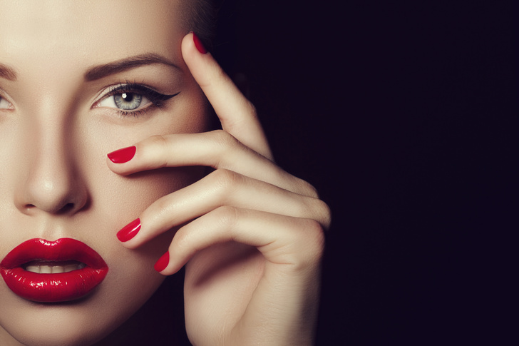 Как сохранить макияж на весь день: 7 бьюти-секретов