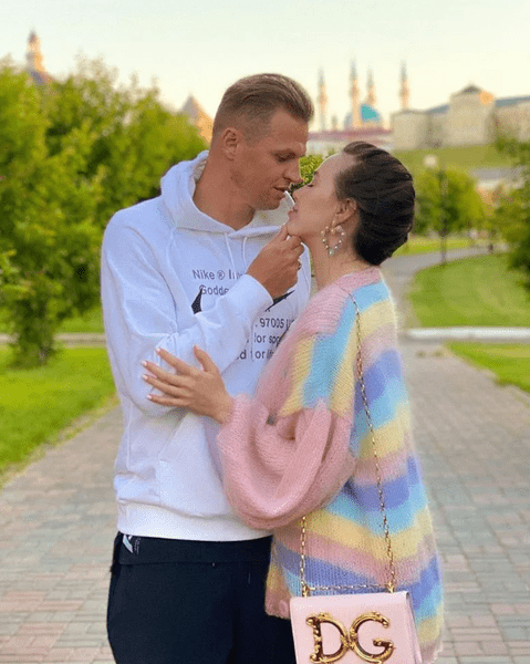 Анастасия Костенко отреагировала на слова Дмитрия Тарасова об их разводе и скорой свадьбе с другой