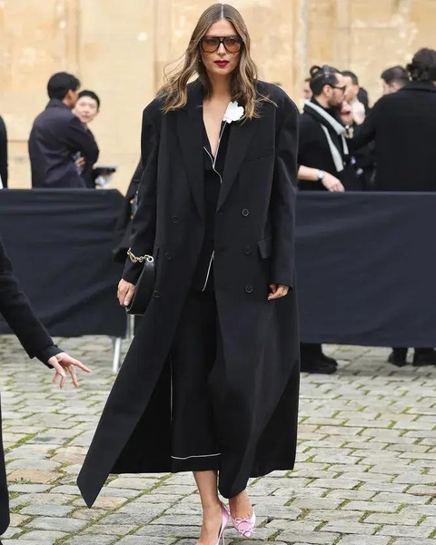 Поразила своей элегантностью: Мария Шарапова на Неделе моды в Париже