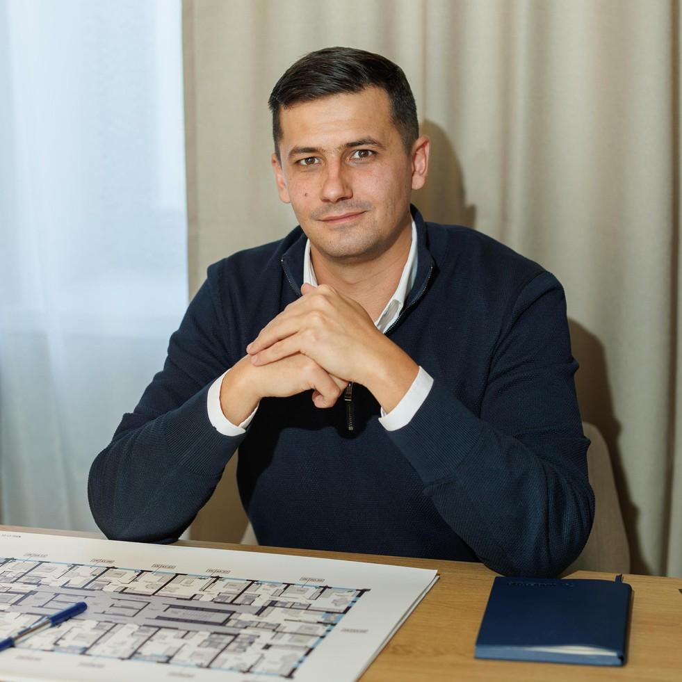 <p>Виталий Буженинов</p>