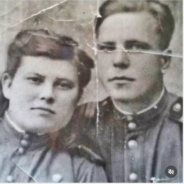 Родные Жанны и Натальи Фриске служили в зенитно-пулеметном полку