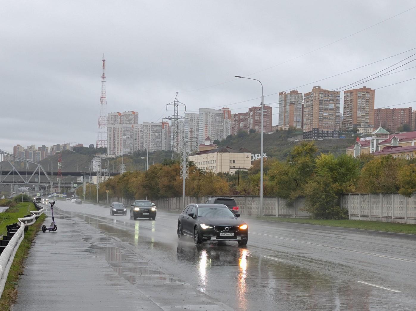 На Дубровинского после гибели трех студенток в ДТП повесили камеру