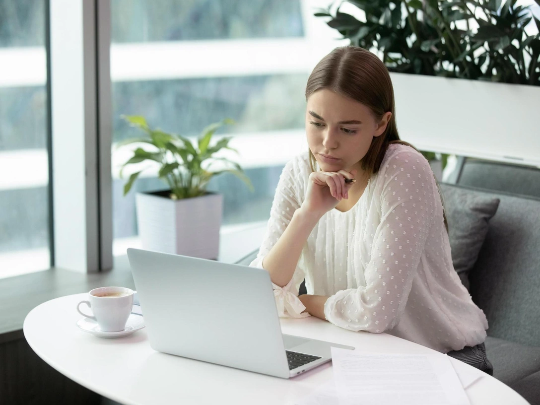 Только каждый 5 человек сможет найти лотерейный билет на картинке — а у вас получится? | marieclaire.ru