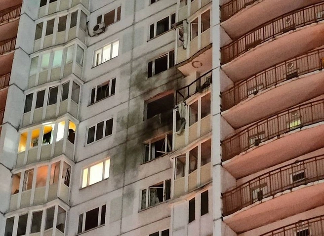В Туле потерявший управление дрон врезался в многоэтажку и взорвался | ya62.ru