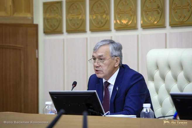 Оказывается, прошедшие публичные слушания и не подразумевали ни референдума, ни опубликования итогов  | Источник: Василий Кононов / пресс-служба Госсобрания Ил Тумэн 