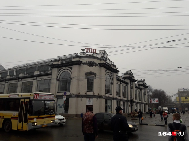 В центре Саратова горожане чувствуют жуткий химический запах | Источник: Сергей Петунин / 164.RU