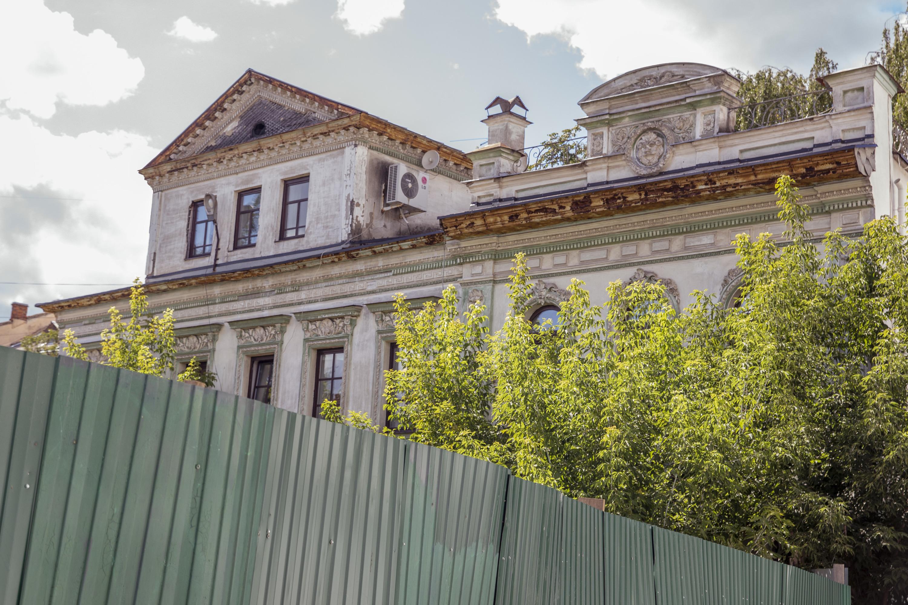 Усадьба Андронова в Ярославле, фото, история | Стройка на месте усадьбы  Андронова - 9 августа 2021 - 76.ру