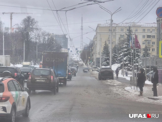 Ехать долго, можно позалипать на улицы | Источник: Булат Салихов / UFA1.RU