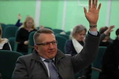 ФСБ задержала в Петербурге областного депутата