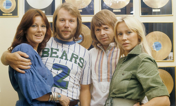 Яблоко от яблони: как живут и чем занимаются дети солистов группы ABBA