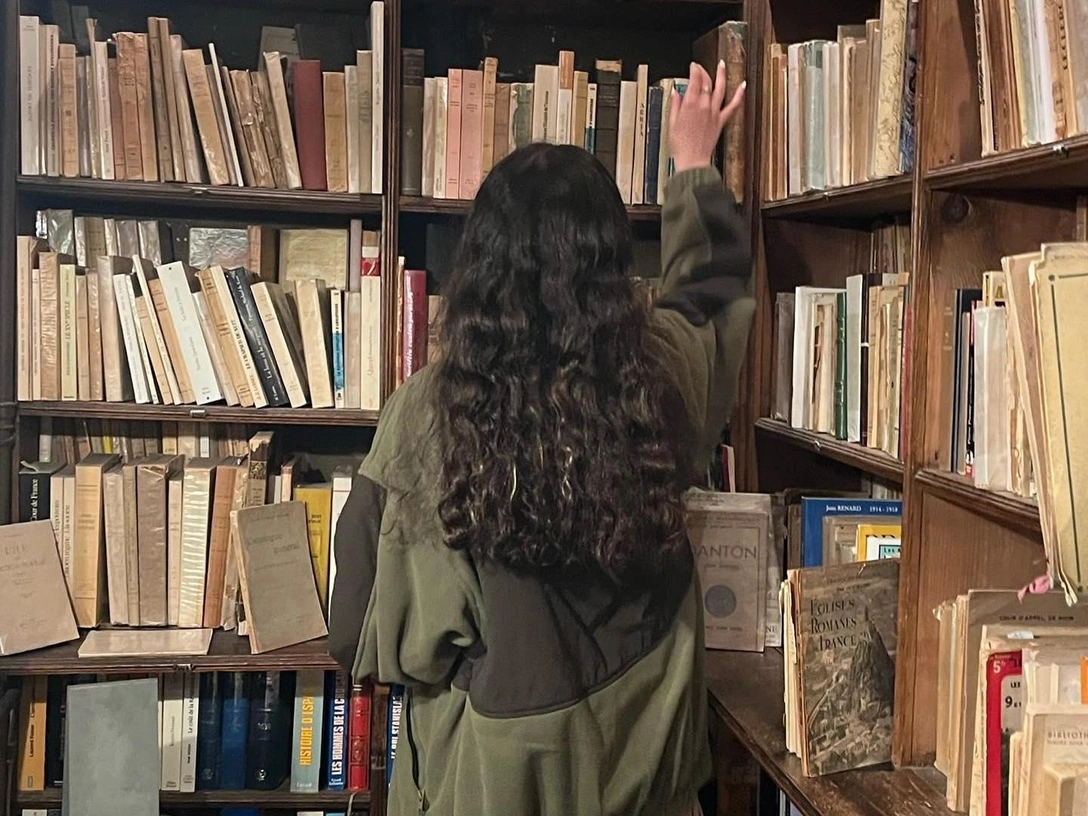 7 книг, которые сделают вас самым интересным человеком в любой компании | marieclaire.ru