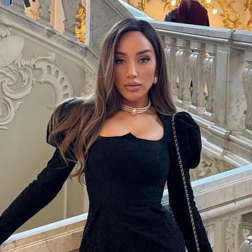 Аккаунт Гоар Аветисян взломали мошенники и пишут о смерти ее бывшего мужа: визажист вышла на связь в слезах