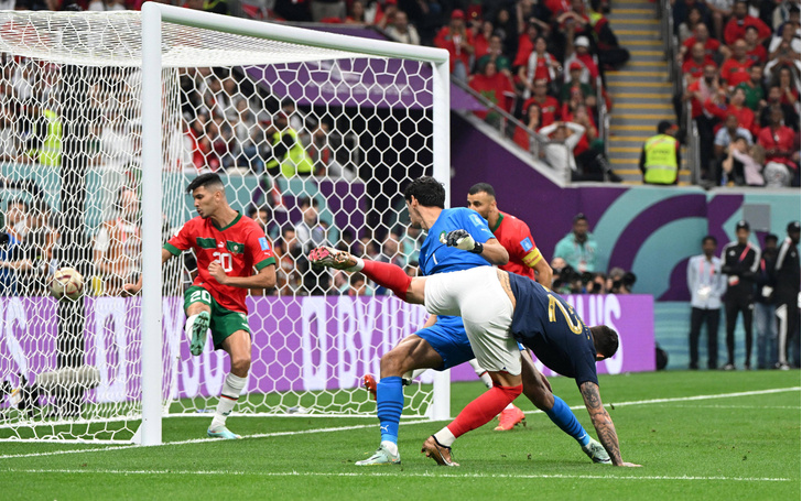 В финале Чемпионата мира по футболу сыграют Аргентина и Франция