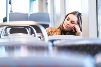 «20 лет назад я изменила мужу, и до сих пор он этим оправдывает свои измены»