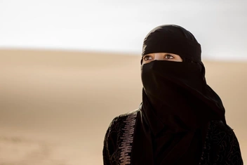 В Ираке могут снизить возраст согласия до девяти лет. Почему местные жители выступают против?