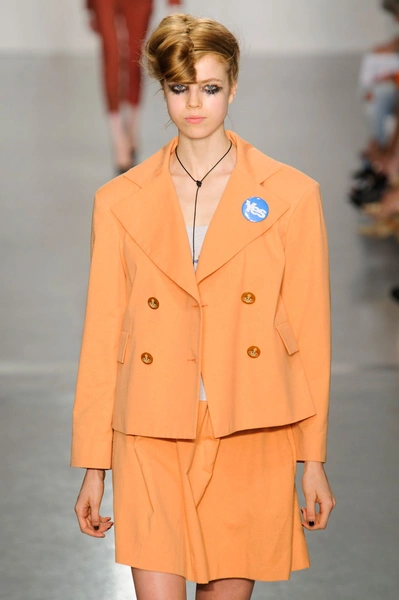 Vivienne Vestwood Red Label | Источник: IMaxTree