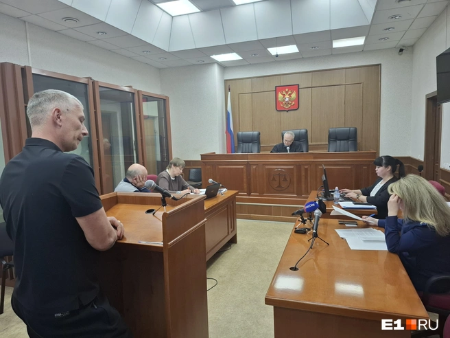 Василия не стали арестовывать из-за его слабого состояния здоровья | Источник: Евгений Кошек / E1.RU