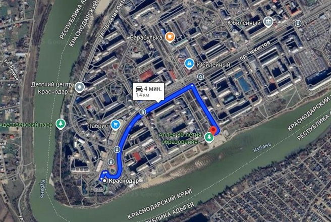 От ближайшего храма до места строительства нового идти меньше двух километров | Источник: Google Maps