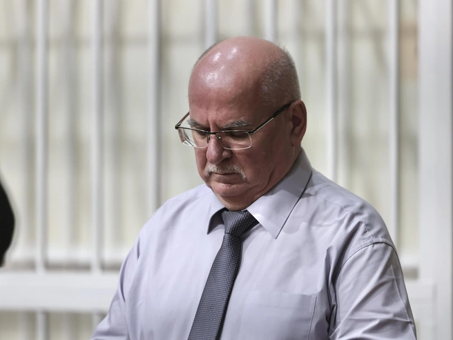 Адвокат Кибальникова Вадим Карандашов отказался общаться с журналистами | Источник: Алексей Волхонский / V1.RU