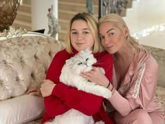 Волочкова готовится к свадьбе дочери — под горячую руку снова попала Николаева