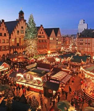 10 лучших рождественских ярмарок Европы в 2025 году