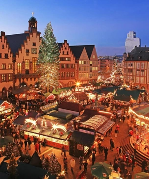 10 лучших рождественских ярмарок Европы в 2025 году