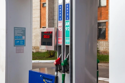 В Оренбурге снижаются цены на бензин и газ