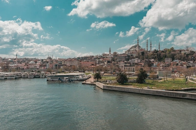 Куда поехать на майские: 7 направлений из Югры