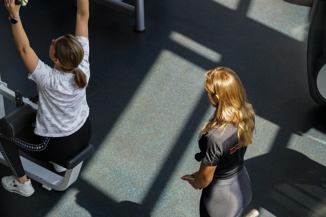 Здесь с уважением и заботой подходят ко всем клиентам | Источник: GrandFitnessHall