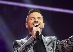 Сергей Лазарев увидел маму на сцене и расплакался, а Кудрявцева снова говорила о любви: спецвыпуск «Маски»