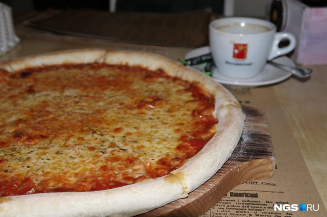 Пицца в La Trenta проста, но добротна  | Источник: Станислав Соколов / NGS.RU