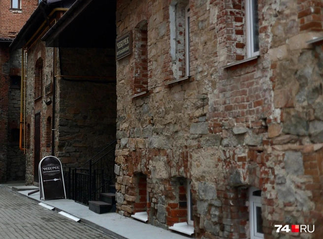 Под чебуречную открыли отдельное помещение | Источник: Наталья Лапцевич / 74.RU