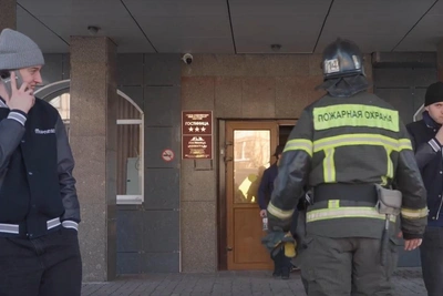 Хоккеисты Торпедо не могут улететь из Череповца после матча