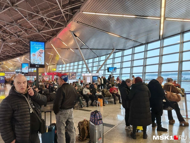 В Москве ввели план «Ковер» из-за атаки беспилотников | Источник: пассажир аэропорта Внуково для MSK1.RU