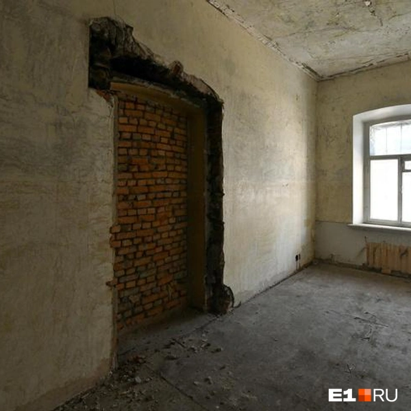 Источник: Артем Устюжанин / E1.RU