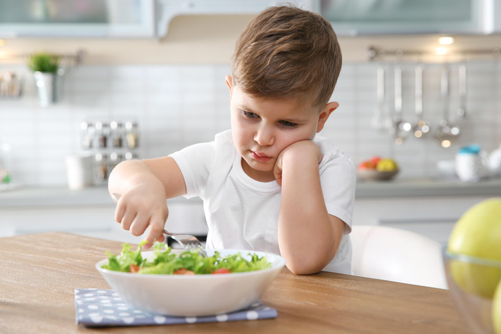 Воротит нос: 5 эффективных способов приучить ребенка к полезным продуктам