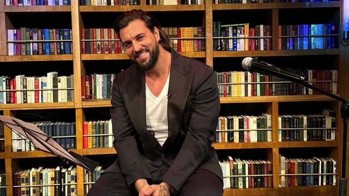 Сеть шокирована смертью 37-летнего ведущего Антона Штейна&nbsp;&mdash; его тело нашли в отеле