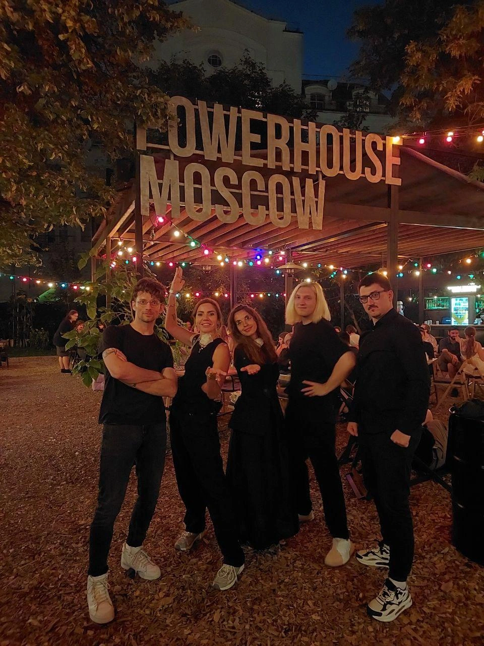 Группа «ДОЧЬ» выступала на фестивале в Powerhouse | Источник: Архив группы «ДОЧЬ» (фестиваль «Кровь с молоком», август 2024 г.)